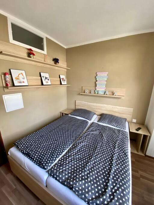 2 Izbovy - Blizko Centra Martin Apartment Екстериор снимка